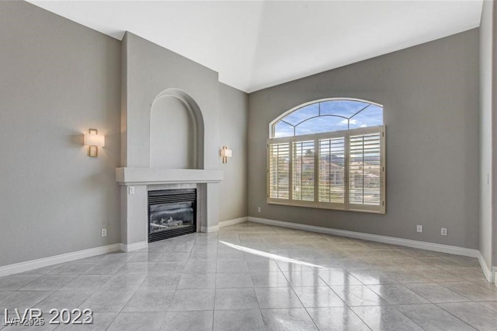 1842 Bogey Way, Henderson, Nevada image 5