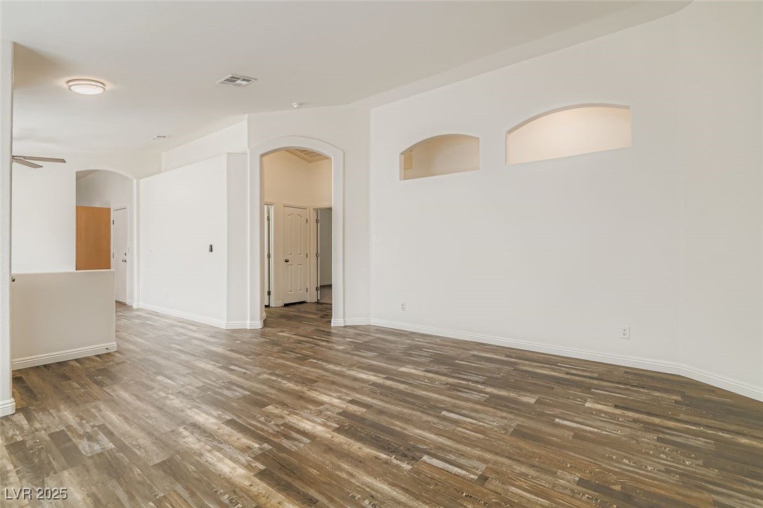 Las Vegas, Nevada 89149, United States, 3 Bedrooms Bedrooms, ,2 BathroomsBathrooms,Residential,Active,194064