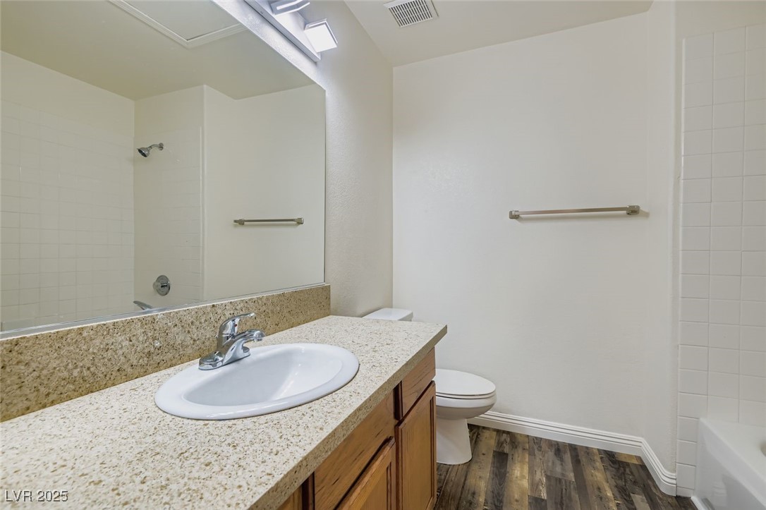 Las Vegas, Nevada 89149, United States, 3 Bedrooms Bedrooms, ,2 BathroomsBathrooms,Residential,Active,194064