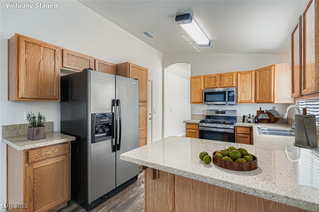 Las Vegas, Nevada 89149, United States, 3 Bedrooms Bedrooms, ,2 BathroomsBathrooms,Residential,Active,194064