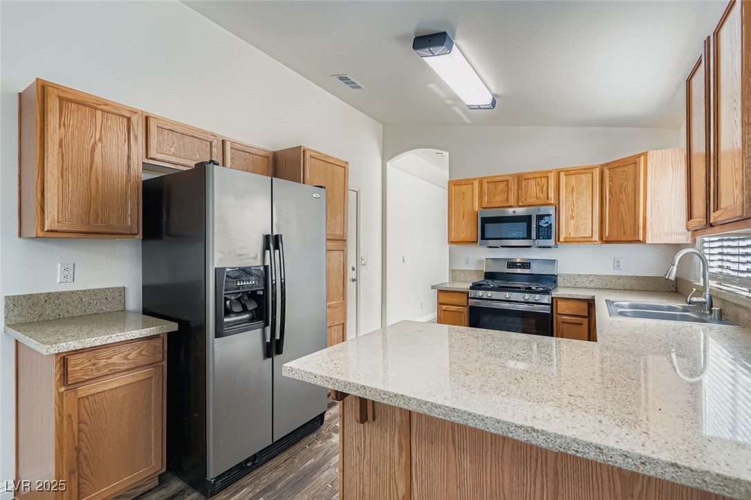 Las Vegas, Nevada 89149, United States, 3 Bedrooms Bedrooms, ,2 BathroomsBathrooms,Residential,Active,194064