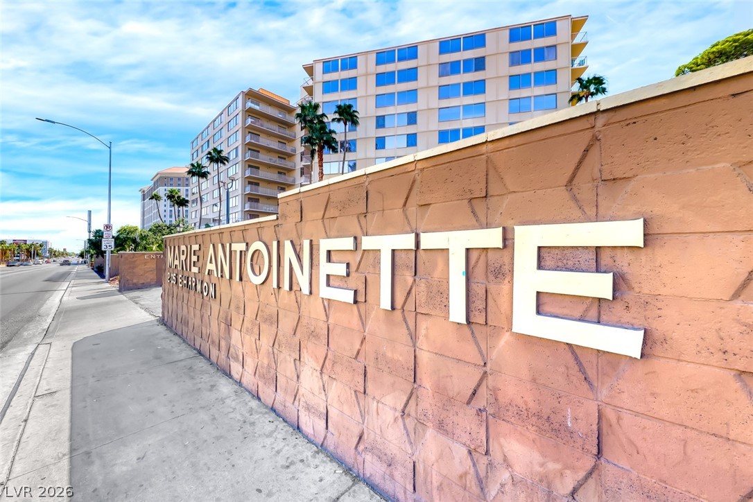 205 E Harmon Avenue 113