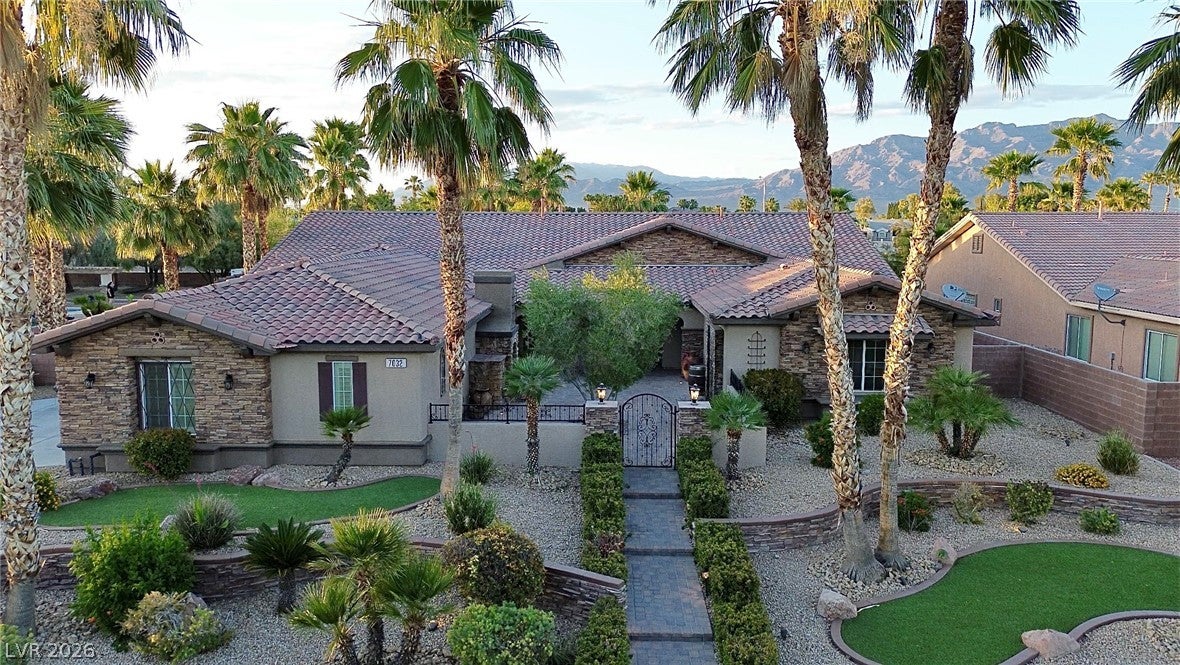 7032 Via Campanile Avenue