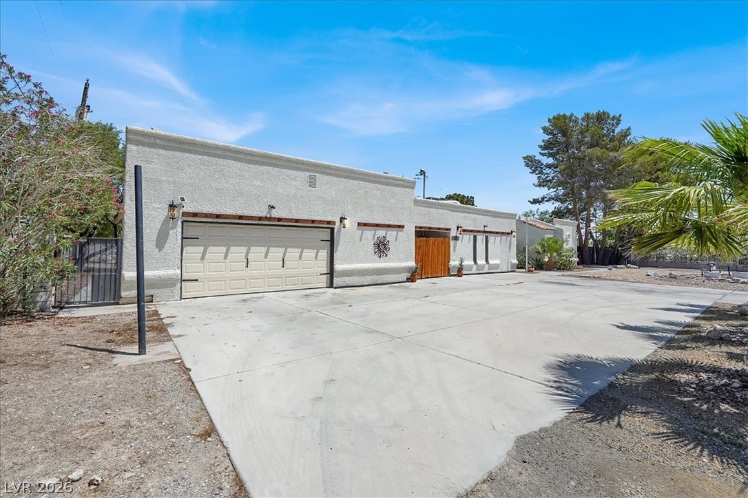5008 Donnie Avenue