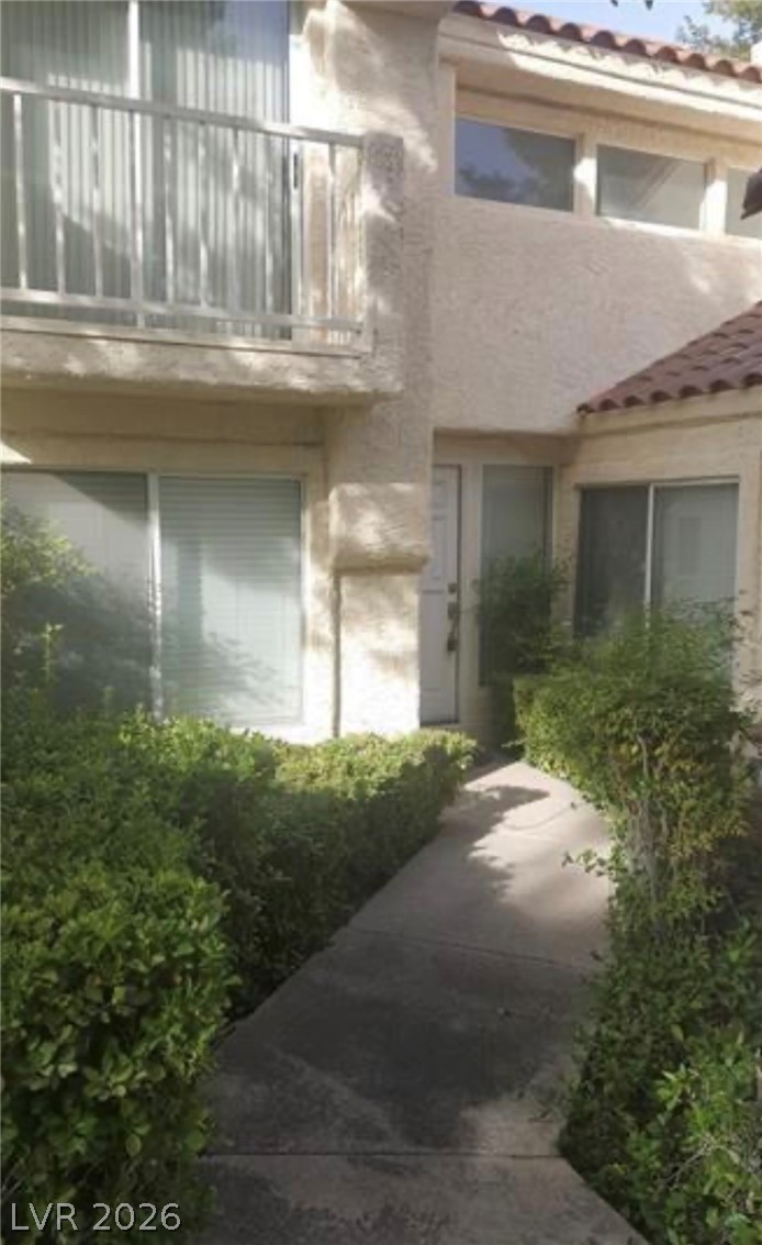 6974 Emerald Springs Lane