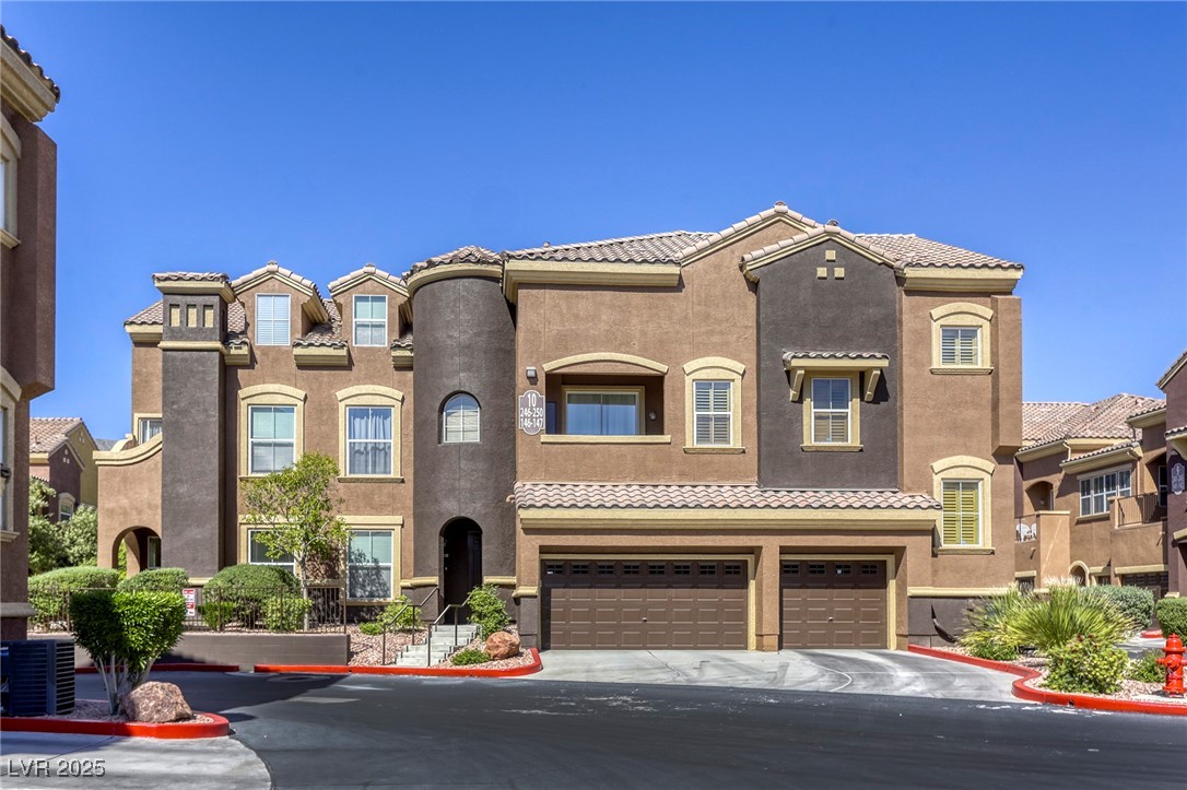 3975 N Hualapai Way 147