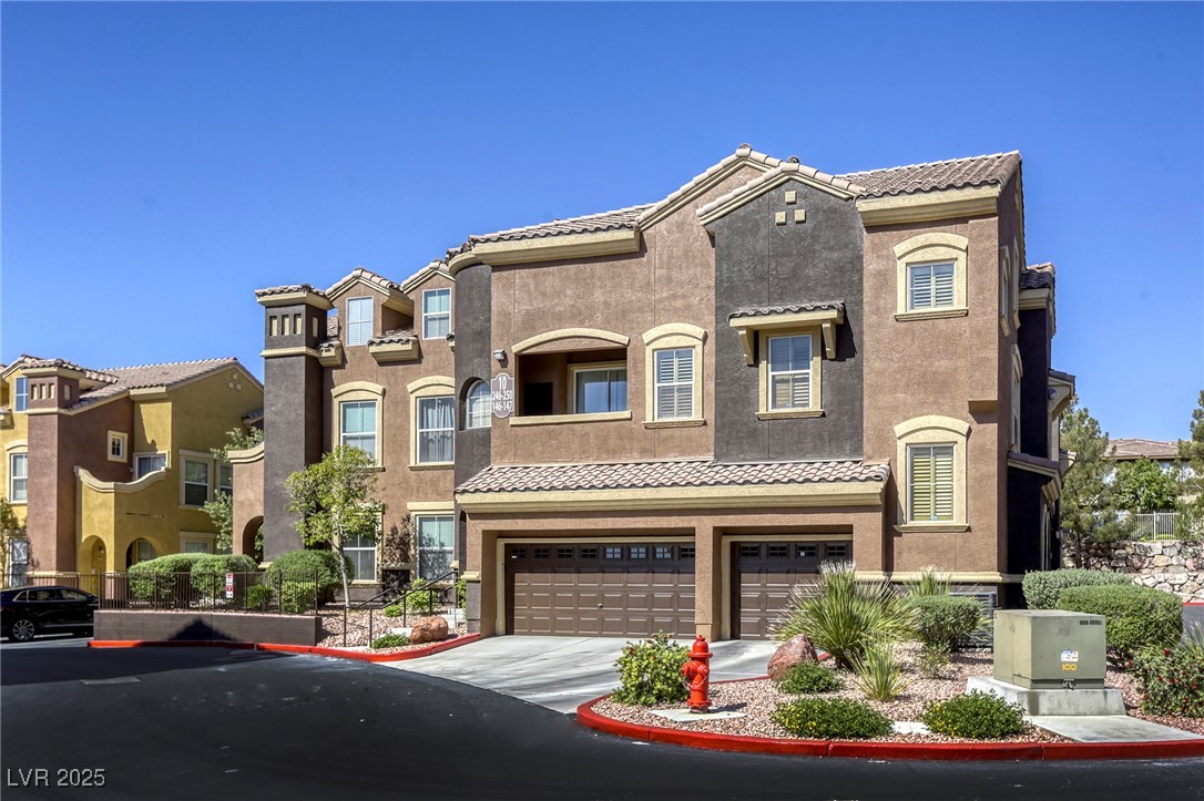 3975 N Hualapai Way 147