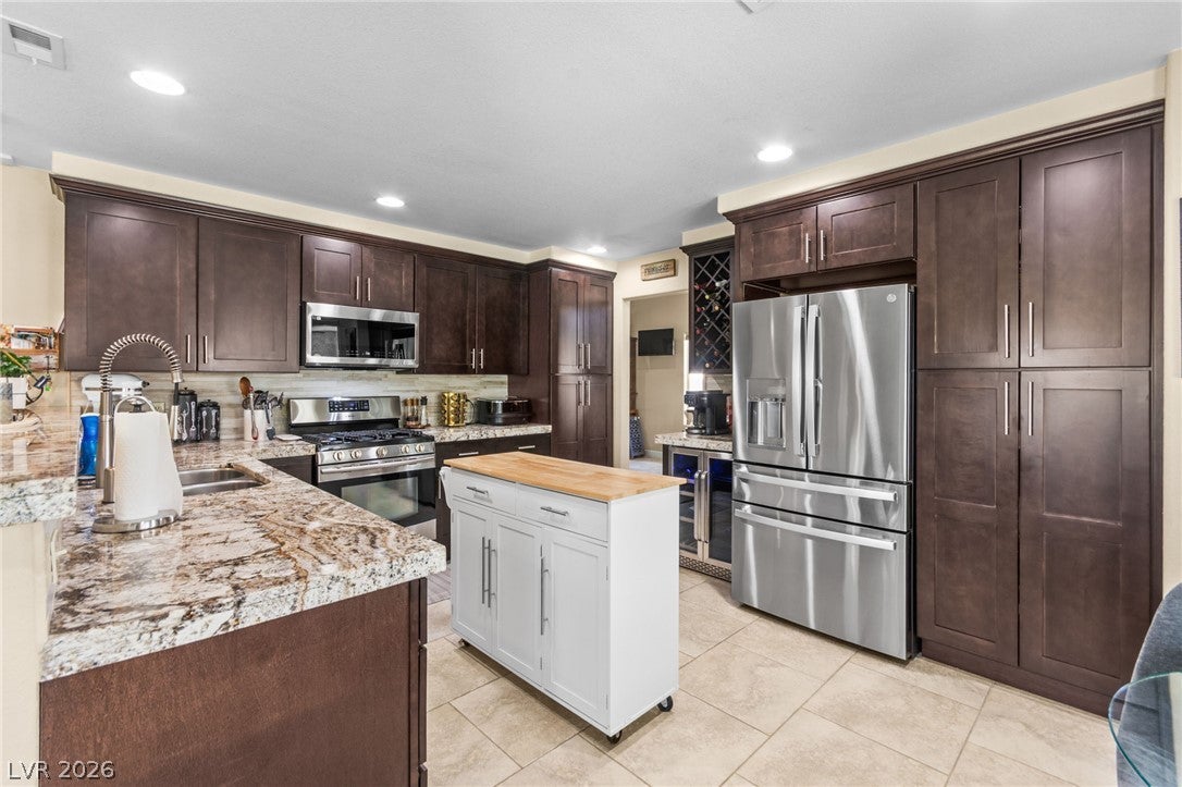 280 Willow Grove Circle