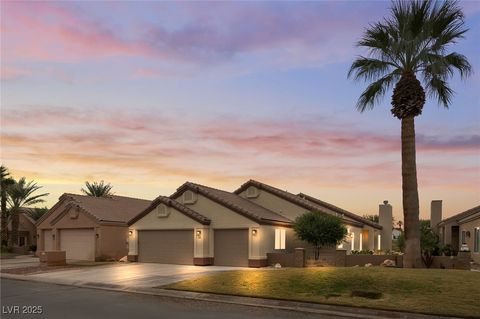 Photo of 1214 Country Club Drive, Laughlin, NV 89029 (MLS # 2742649)