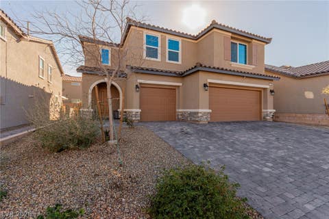 Homes For Sale - 10909 Chipotle Avenue<br/> Las Vegas, NV 89166