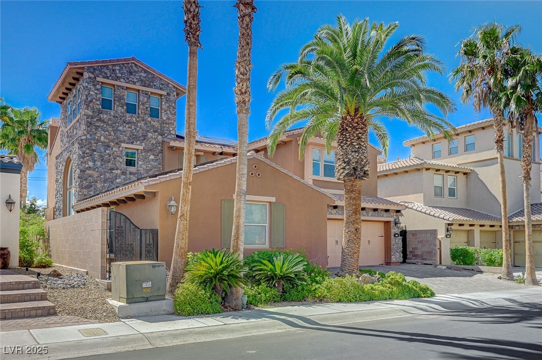 497 Via Palermo Drive