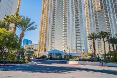 Photo of 135 E Harmon Avenue #818, Las Vegas, NV 89109 (MLS # 2801371)