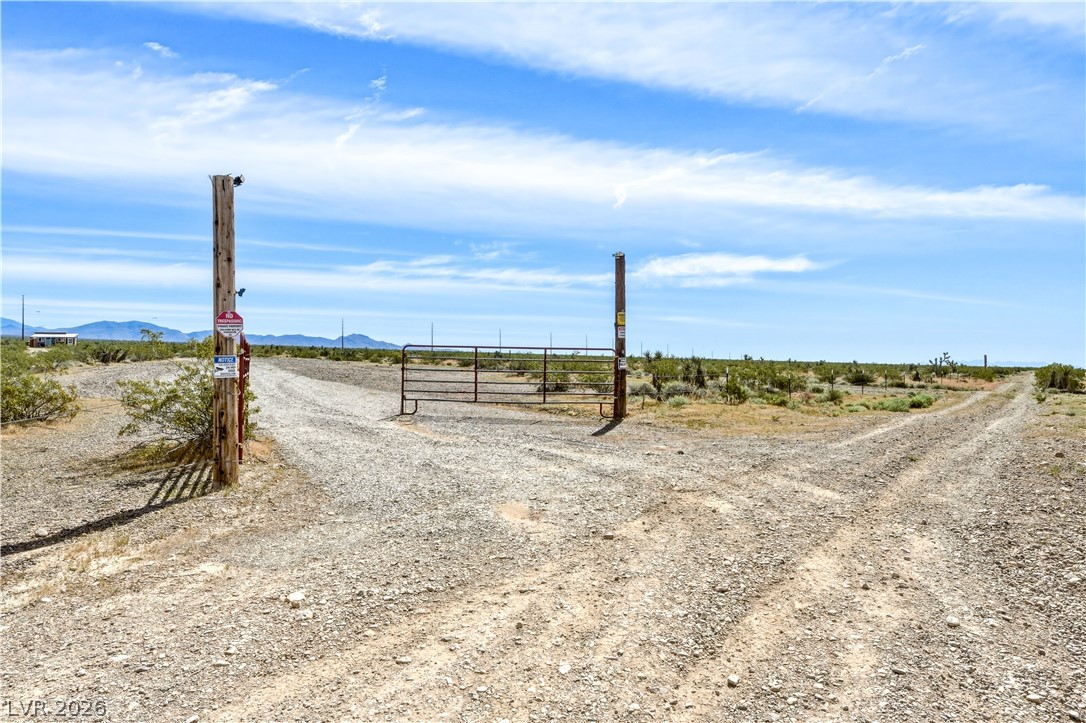 3711 N Powerline Road