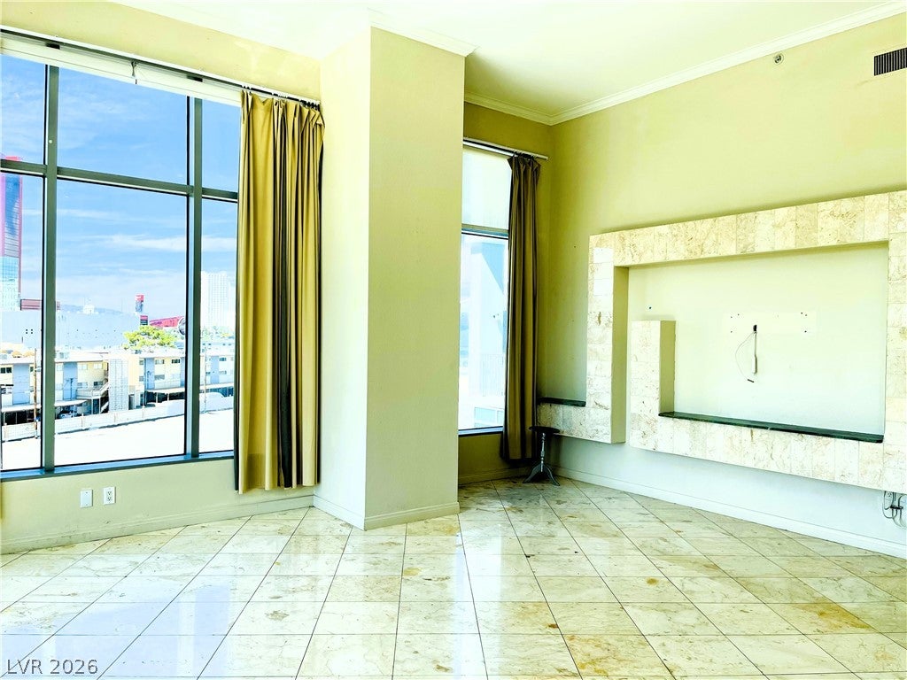 360 E Desert Inn Road 507