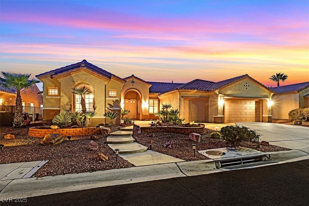 Photo of 1677 Black Fox Canyon Road, Henderson, NV 89052 (MLS # 2742943)