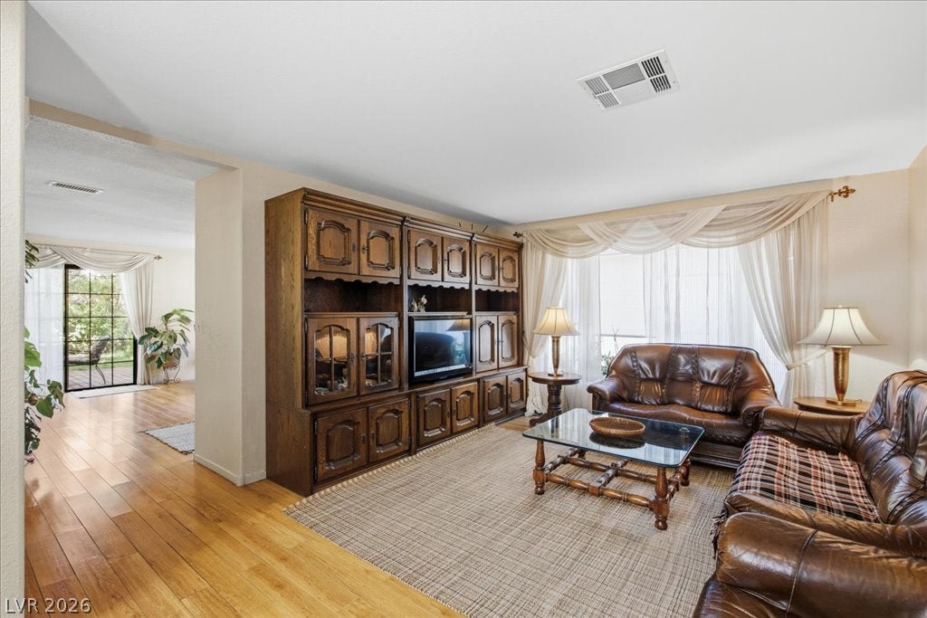 2333 Dexter Cabin Road