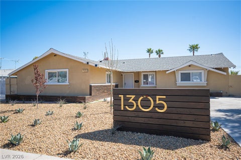 Photo of 1305 S 16th Street, Las Vegas, NV 89104 (MLS # 2826660)