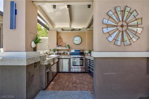 Tiny photo for 8175 Arville Street #292, Las Vegas, NV 89139 (MLS # 2789006)