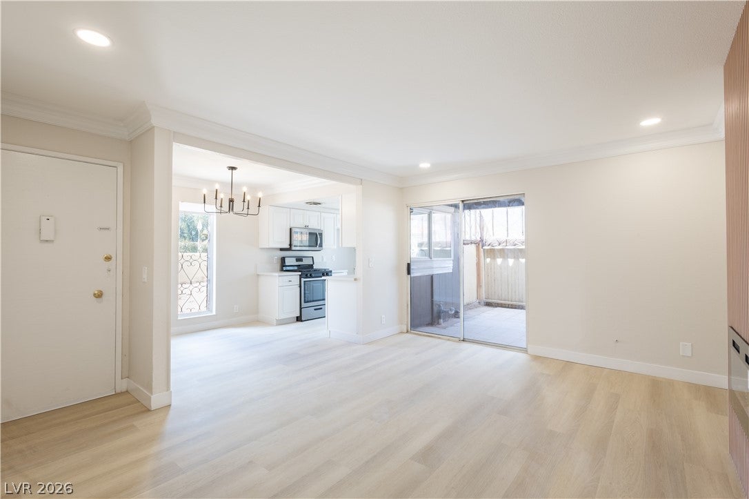 1405 Vegas Valley Drive 49