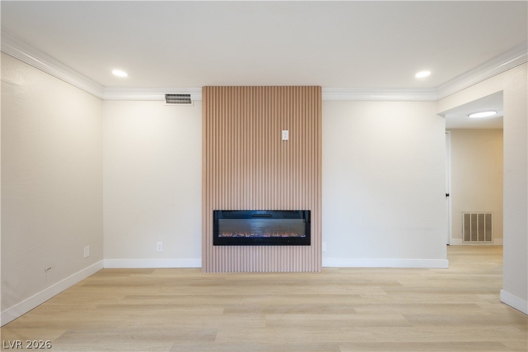 1405 Vegas Valley Drive 49