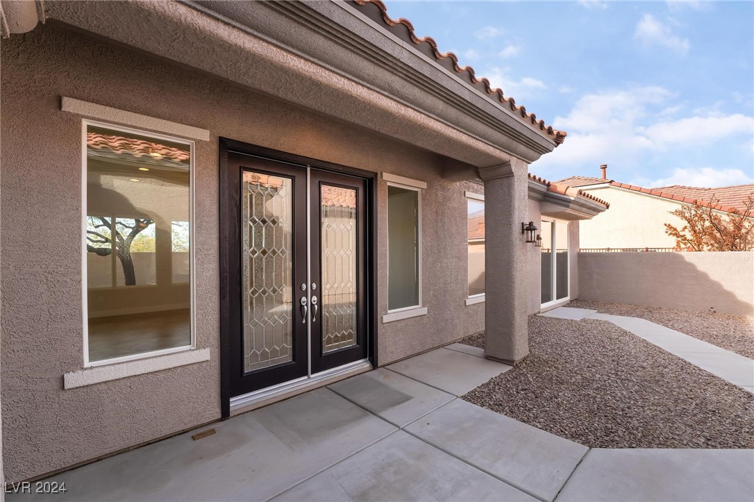 2365 Black River Falls Drive, Henderson, Nevada image 7