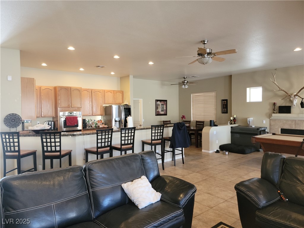 10548 Ettenmoor Avenue, Las Vegas, Nevada image 6