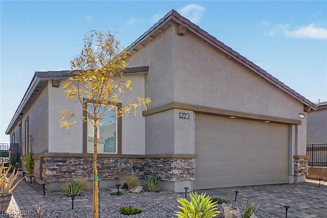 290 Fossil Falls Street