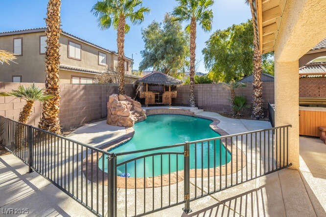 Henderson, Nevada 89012, United States, 5 Bedrooms Bedrooms, ,3 BathroomsBathrooms,Residential,Active,7168
