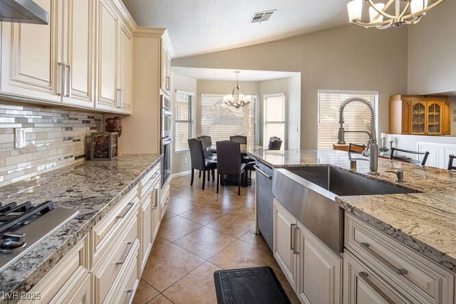 Henderson, Nevada 89012, United States, 5 Bedrooms Bedrooms, ,3 BathroomsBathrooms,Residential,Active,7168