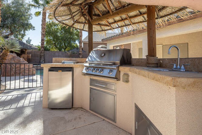 Henderson, Nevada 89012, United States, 5 Bedrooms Bedrooms, ,3 BathroomsBathrooms,Residential,Active,7168