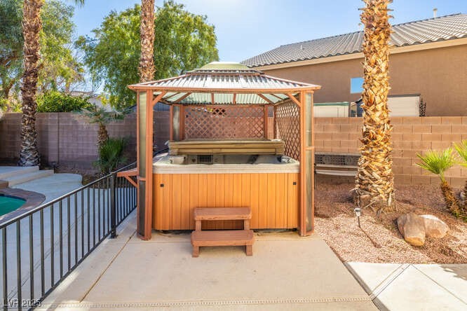 Henderson, Nevada 89012, United States, 5 Bedrooms Bedrooms, ,3 BathroomsBathrooms,Residential,Active,7168