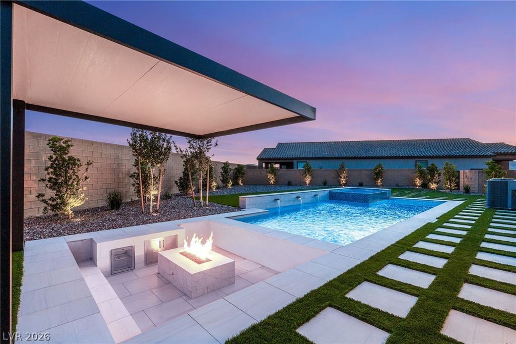Photo of 3489 Lamberto Cliff Way, Henderson, NV 89044 (MLS # 2767177)