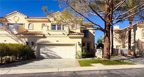 Townhouse For Sale - 8740 Carlitas Joy Court<br/> Las Vegas, NV 89117
