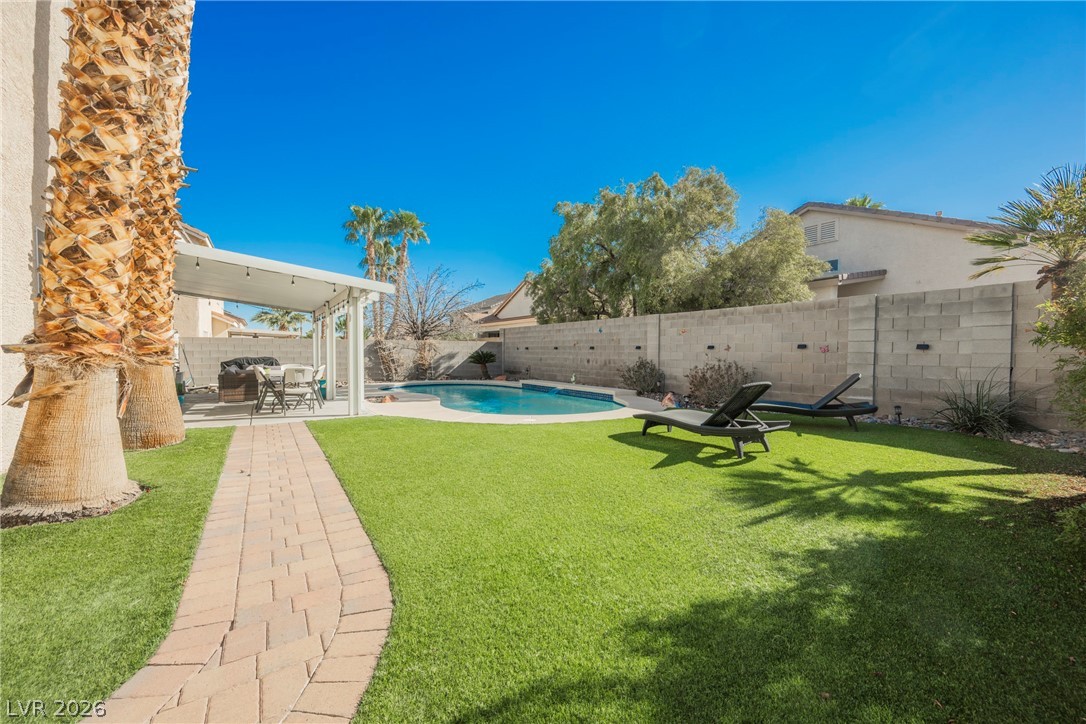 8709 Butterchurn Avenue