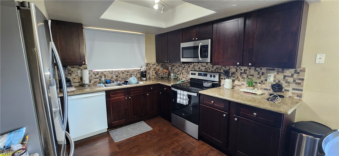 7300 Pirates Cove Road 1071