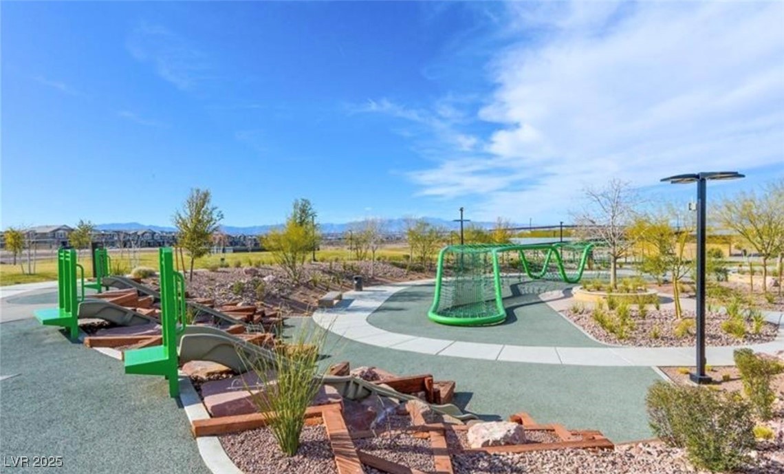 242 Homeward Way, Henderson, Nevada image 5
