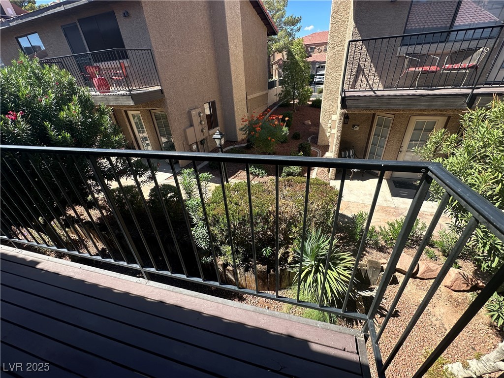 Las Vegas, Nevada 89103, United States, 3 Bedrooms Bedrooms, ,3 BathroomsBathrooms,Residential,Active,216378