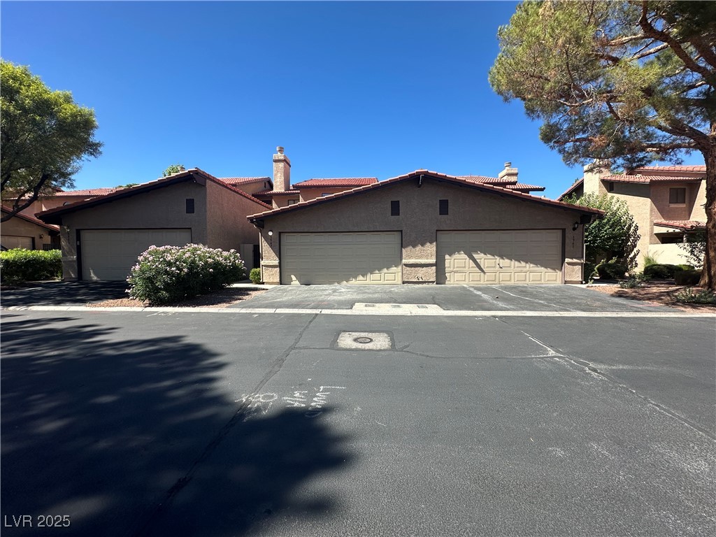 Las Vegas, Nevada 89103, United States, 3 Bedrooms Bedrooms, ,3 BathroomsBathrooms,Residential,Active,216378