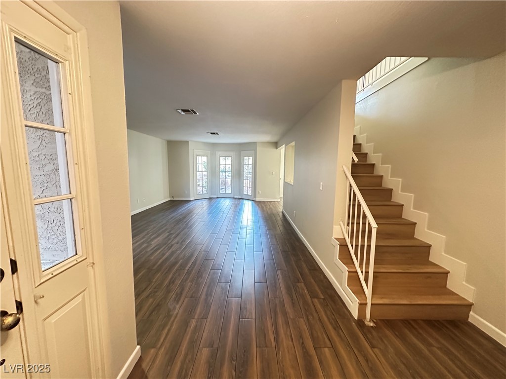 Las Vegas, Nevada 89103, United States, 3 Bedrooms Bedrooms, ,3 BathroomsBathrooms,Residential,Active,216378