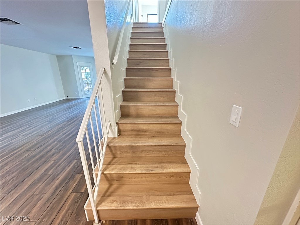 Las Vegas, Nevada 89103, United States, 3 Bedrooms Bedrooms, ,3 BathroomsBathrooms,Residential,Active,216378