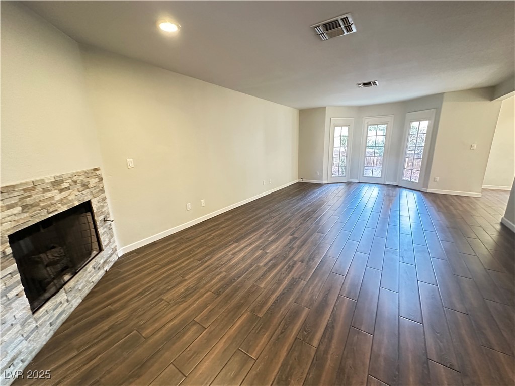 Las Vegas, Nevada 89103, United States, 3 Bedrooms Bedrooms, ,3 BathroomsBathrooms,Residential,Active,216378