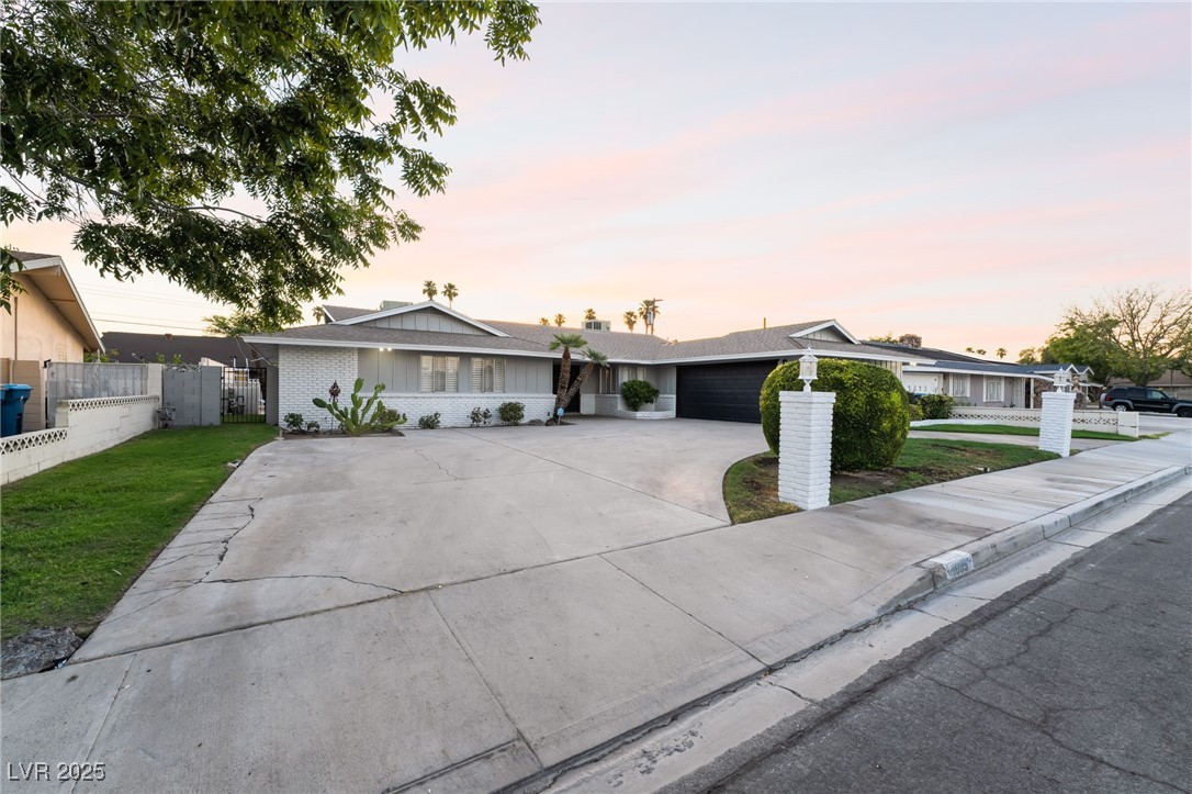 Properties 4 1009 Ironwood Drive
