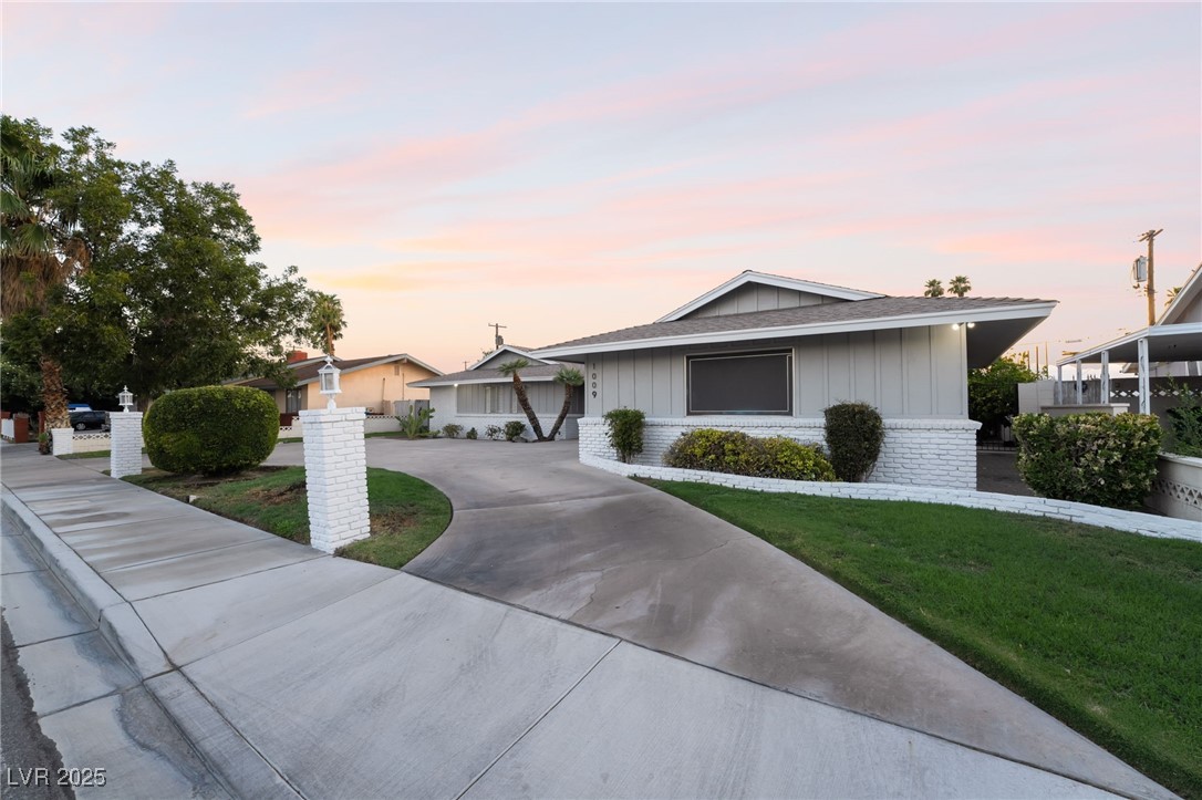 Properties 1 1009 Ironwood Drive