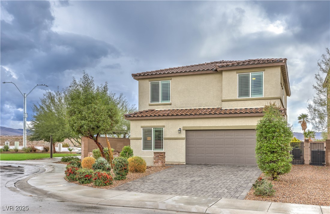 389 Canyon Mist Court