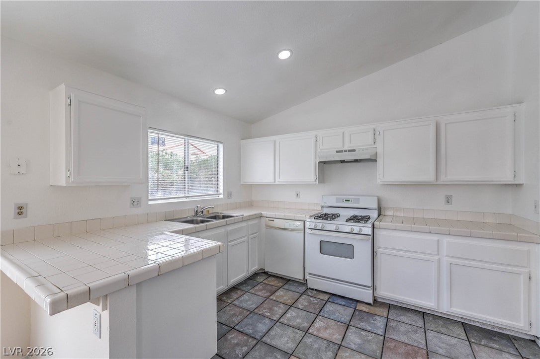 3511 Farina Drive