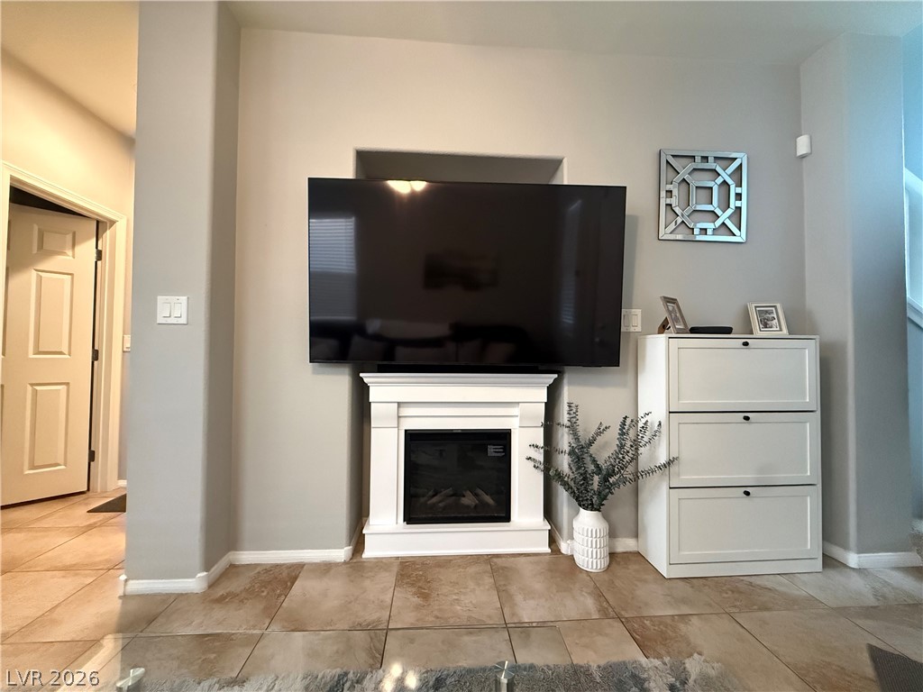 7595 Brisa Del Mar Avenue