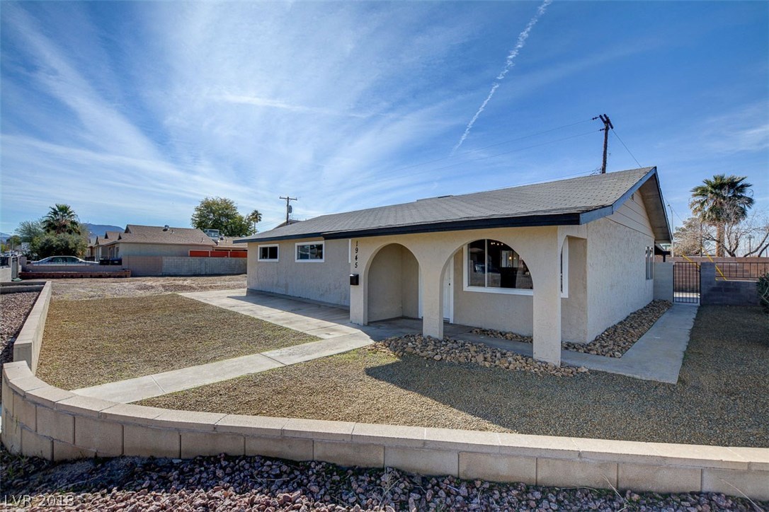 Photo 1 of 29 — 1945 EVELYN Avenue, Henderson, NV 89011