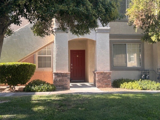 1704 Queen Victoria Street 102