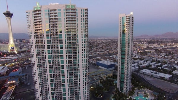 322 KAREN AVE UNIT 1803, LAS VEGAS, NV 89109 - Image 77e4499bafe40ac079bbdffbf29b9e21/3806363798