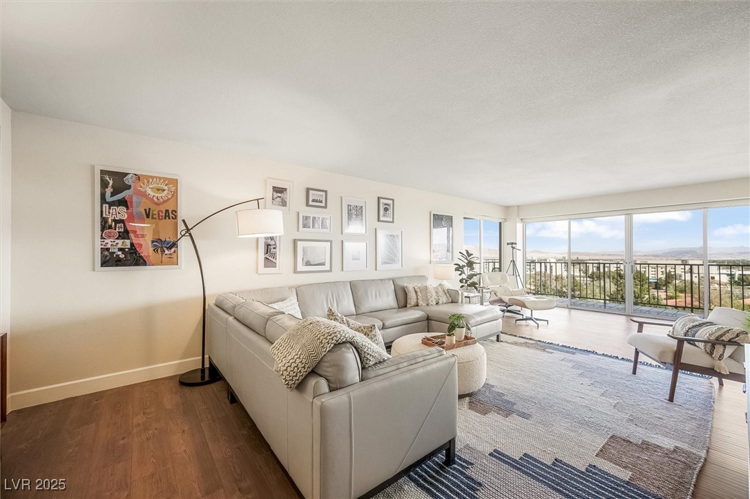 3111 Bel Air Drive 10F